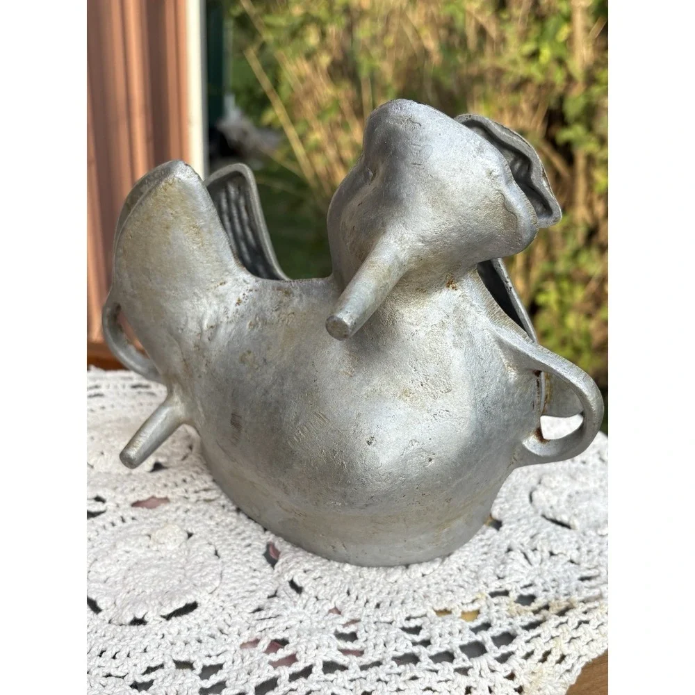 Vintage Chicken Rooster Baking Molds Aluminum 2 Piece Model Farmhouse Decor